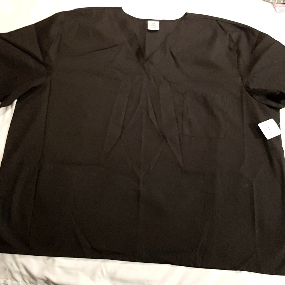 Unbranded women's size 3X bkack Scrub Top, NWT